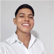 Profesor de Inglés básico para estudiantes de escuela que quieran fortalecer su Inglés